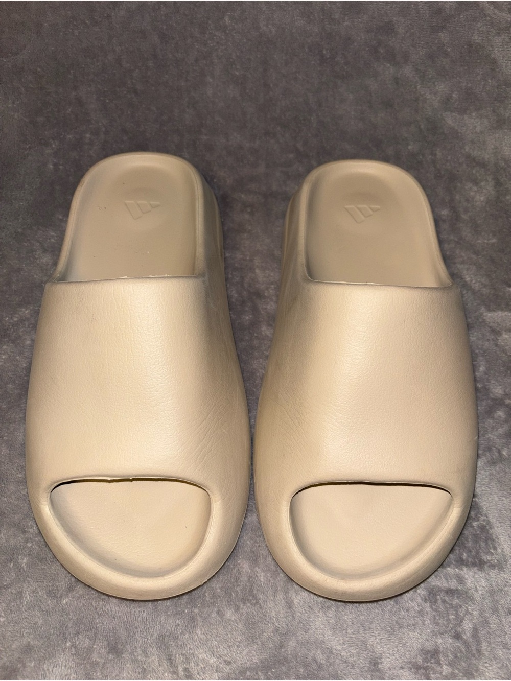 Yeezy Women’s Slide Sandals in Light Beige